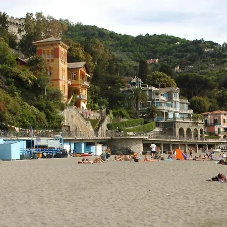 4 Seasons Levanto