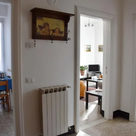 4 Seasons Apartment Levanto